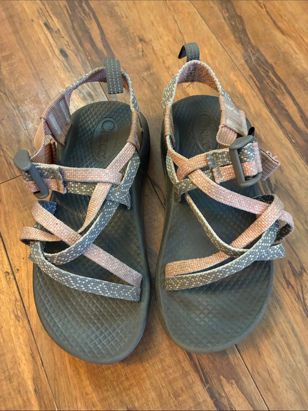 Chaco kids Sandals in Pink and Gray Straps